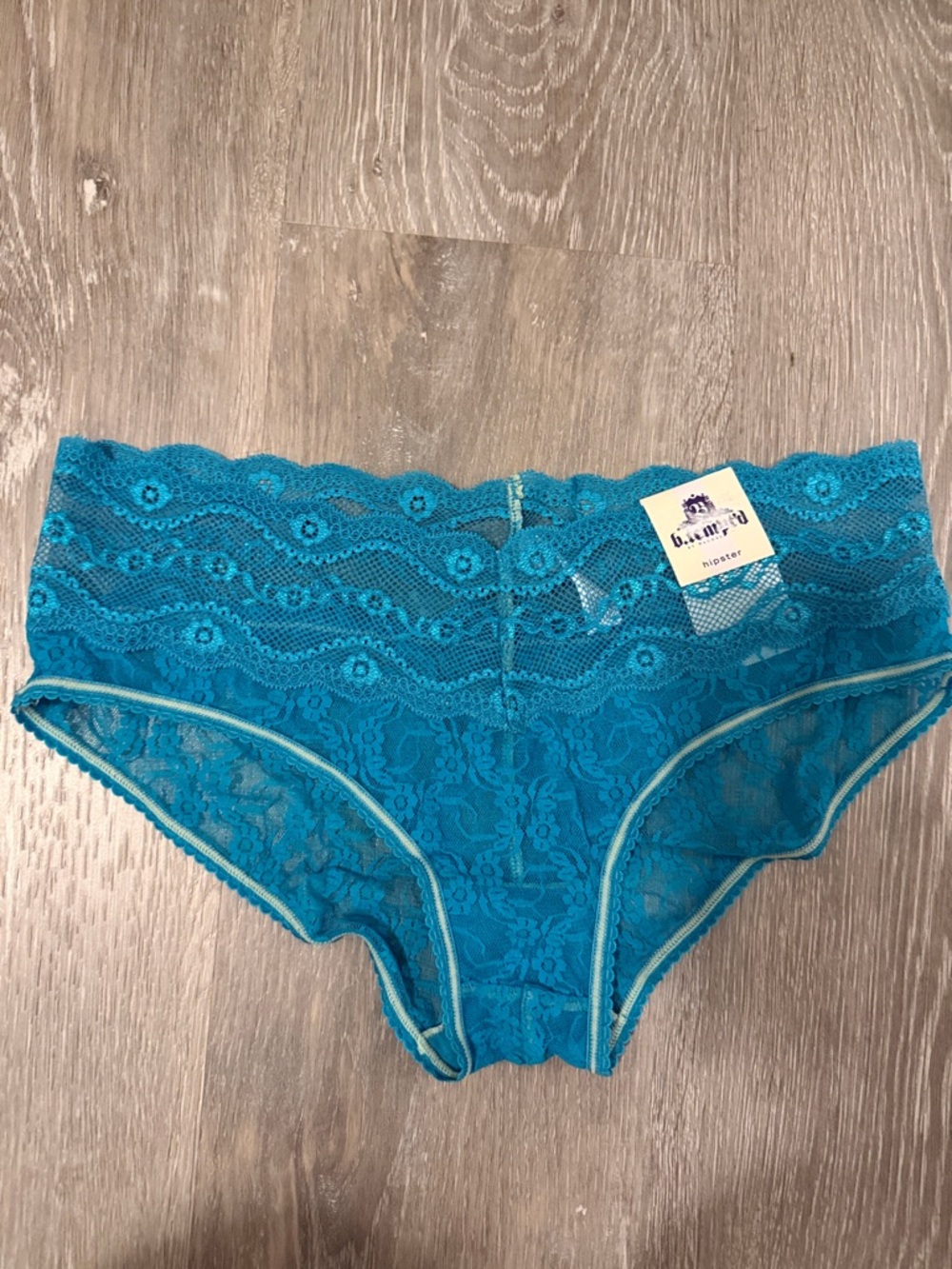 b.tempt’d Women's Lace Hipster Panties - Picture 3 of 5